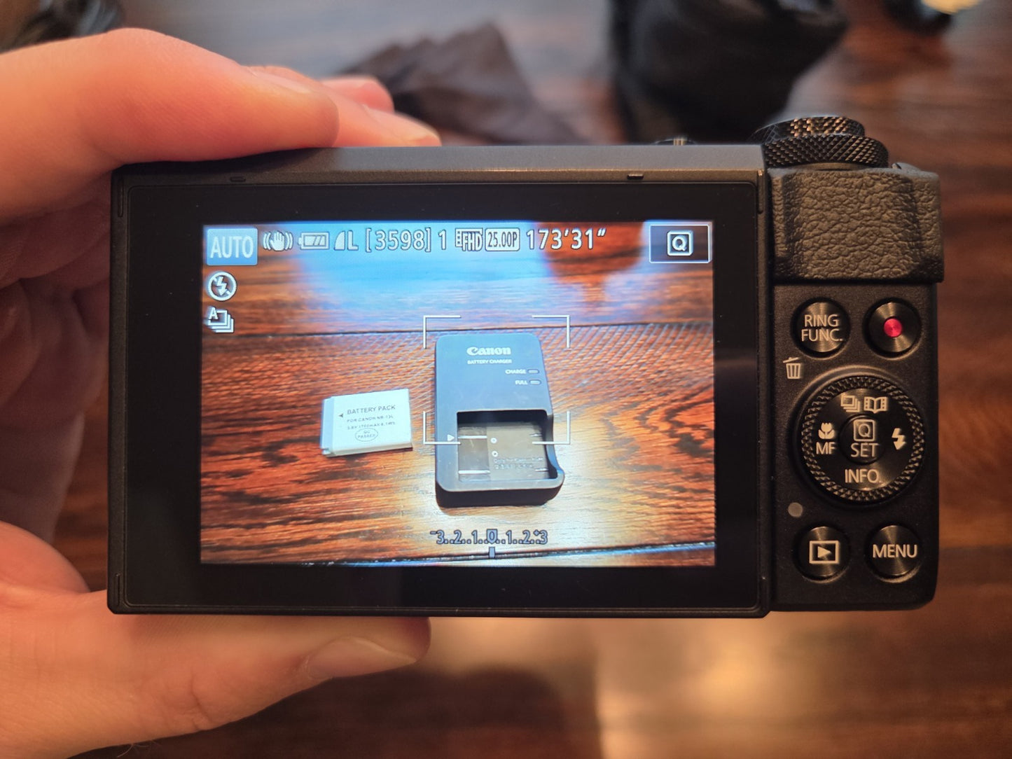 Canon PowerShot G7 X Mark II Digital Camera