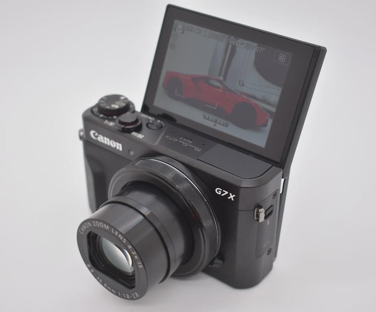 Canon G7X Mark II - 20.1 MP Compact Digital Camera 4.2x Zoom Bundle - Tested