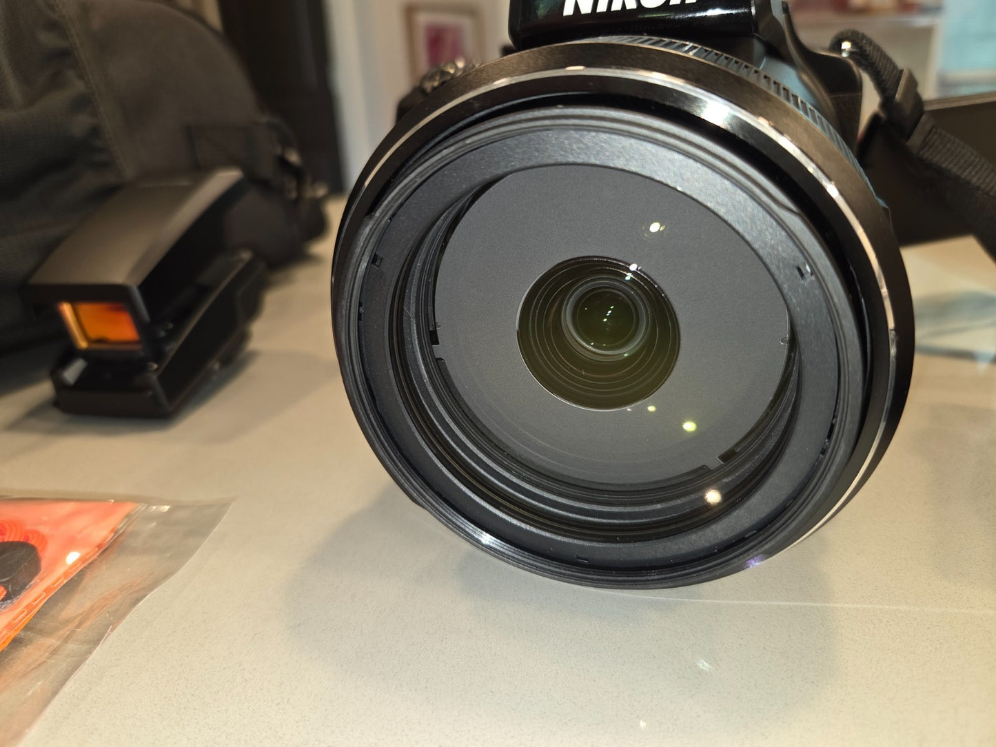 Nikon Coolpix P1100 / Red Dot / 128GB SD / Case / Filter / 5x Battery / Charger