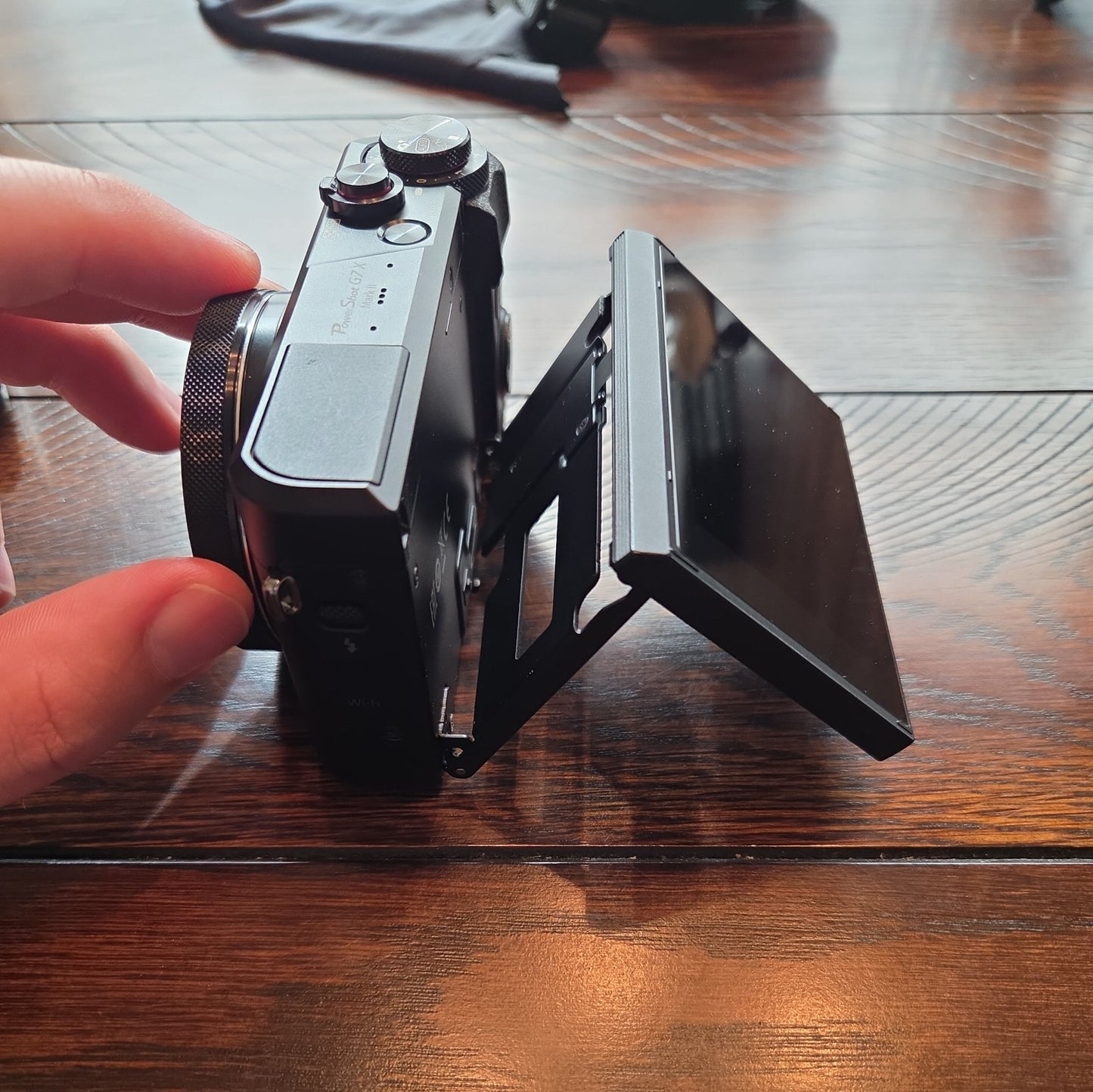 Canon PowerShot G7 X Mark II Digital Camera