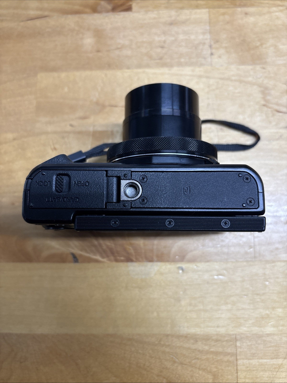 Canon PowerShot G7 X Mark II 20.1MP Compact Camera - Black NO Charger