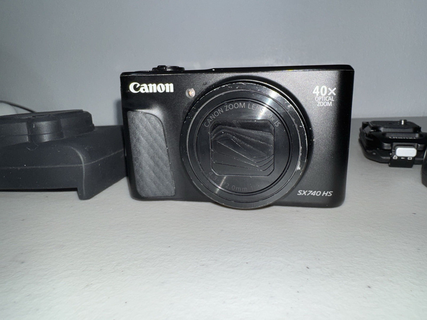 Canon PowerShot SX740 HS Wi-Fi 4K Digital Camera (Black) W/ Charger And Extras