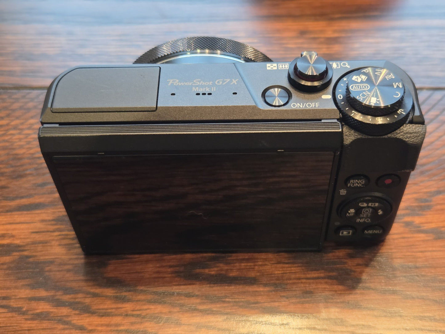 Canon PowerShot G7 X Mark II Digital Camera